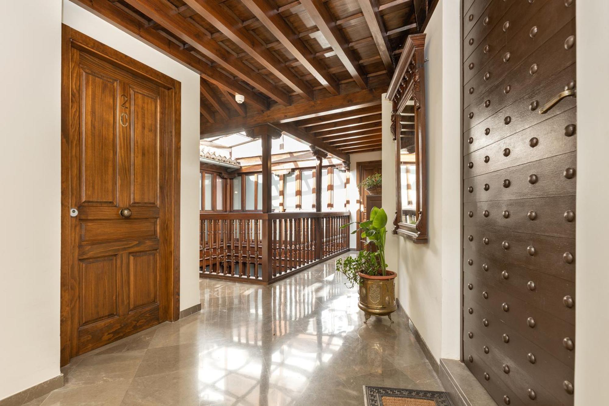 Apartamentos En Pleno Centro, Aljibe Rodrigo Del Campo 2C Гранада Экстерьер фото
